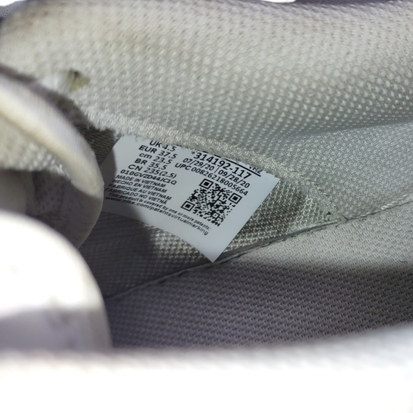 Nike AF1 |Size 5Y - Picture 6 of 9